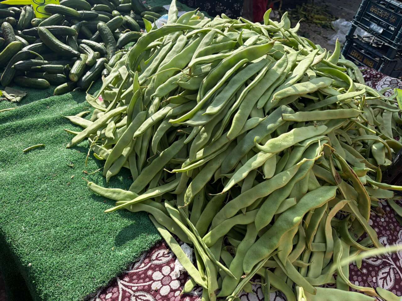 Menteşe Perşembe Pazarında Fiyatlar Cep Yakıyor: Sarımsak 350 TL ile Zirvede 3